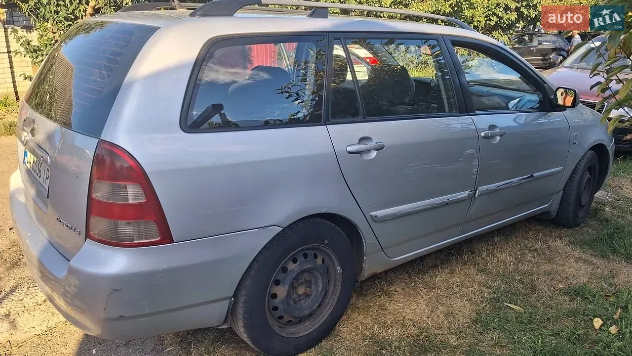 Toyota Corolla 2004 photo 4