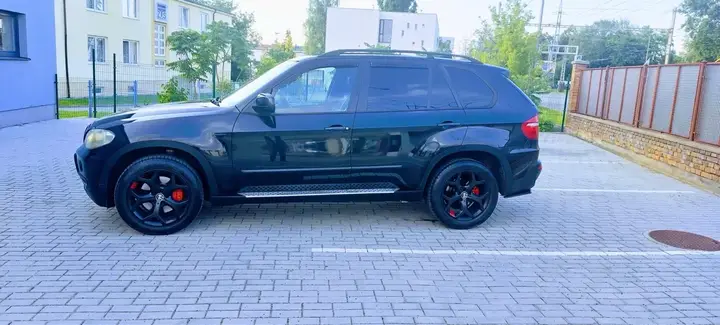 BMW X5 2007 photo 2