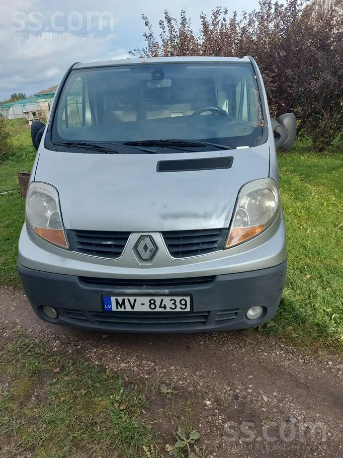 Renault Trafic 2007 photo 2