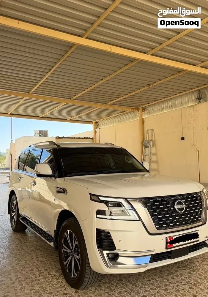 Nissan Titan 2024 photo 2
