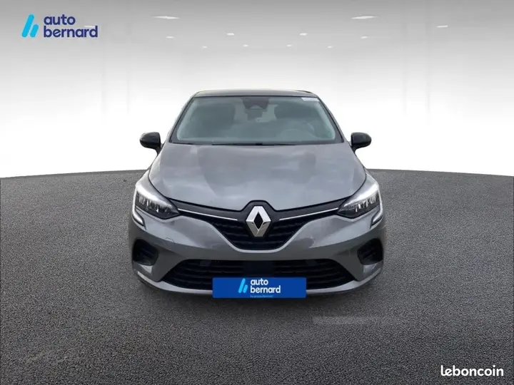 Renault Clio 2023 photo 2