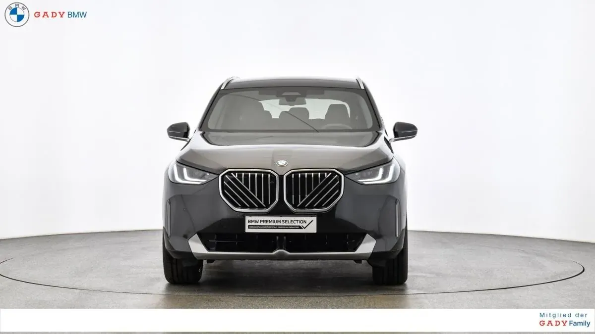 BMW X3 2025 photo 2