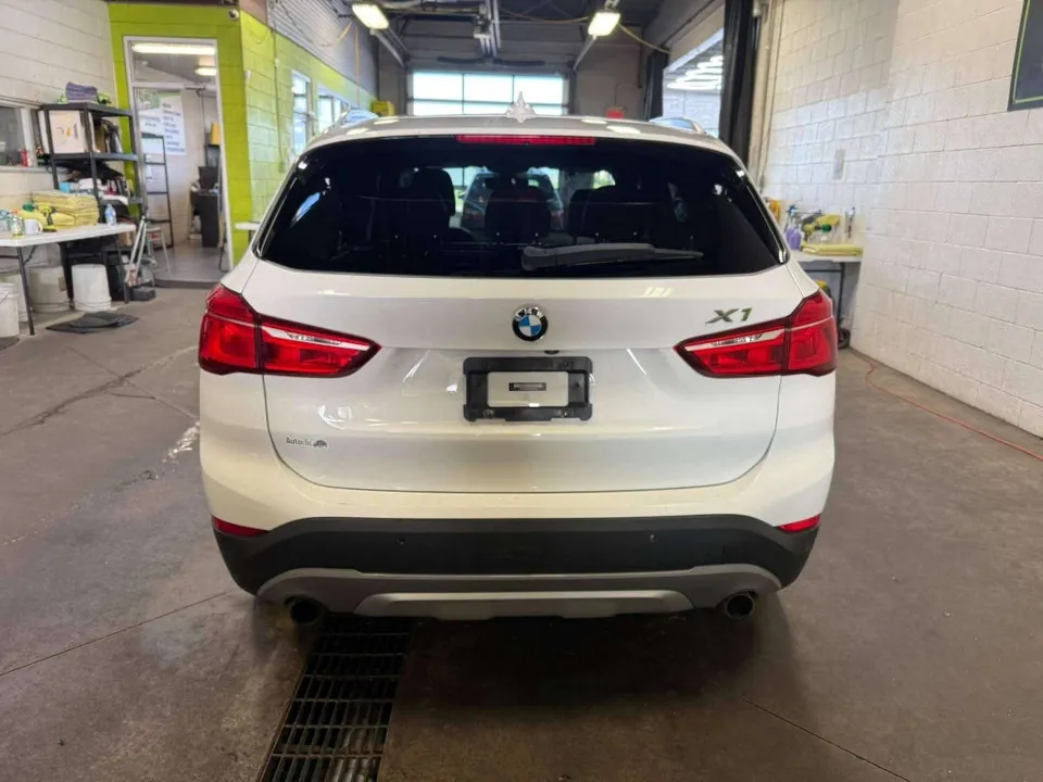 BMW X1 2016 photo 4