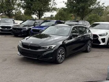 BMW 3 Series 2022 photo 3