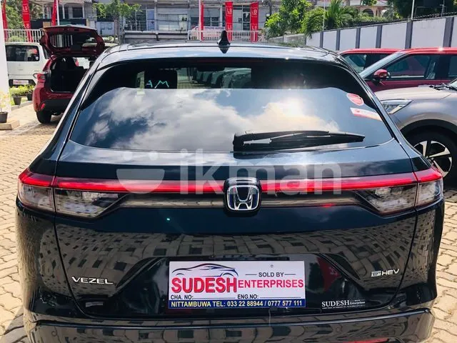 Honda Vezel 2023 photo 3