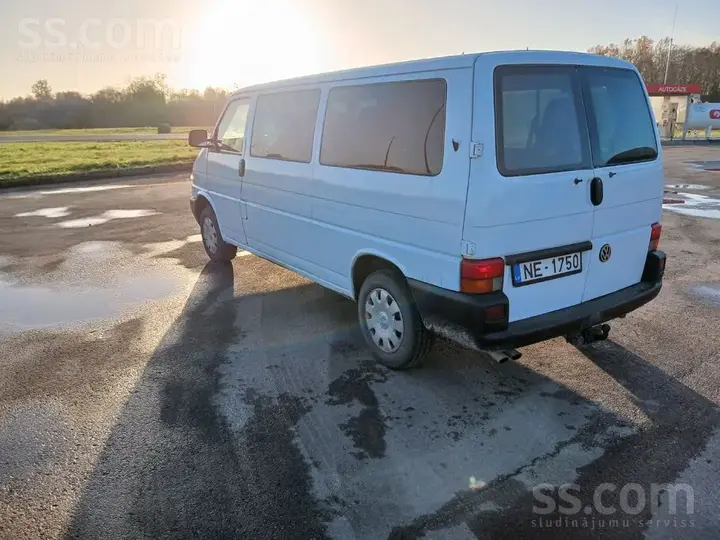 Volkswagen Caravelle 1998 photo 5