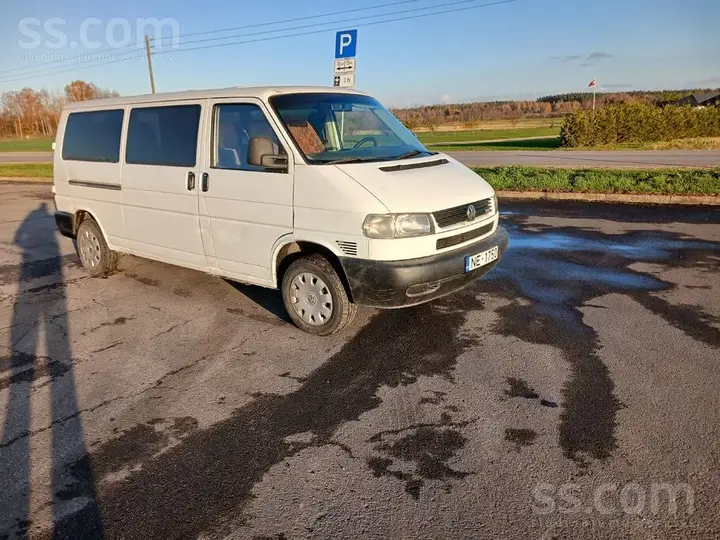 Volkswagen Caravelle 1998 photo 2