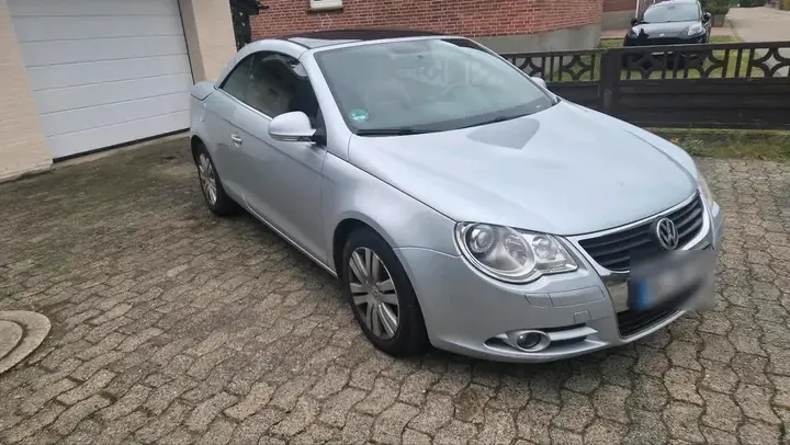 Volkswagen Eos