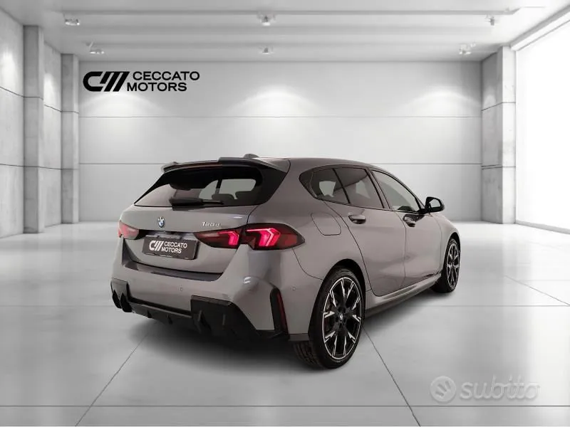 BMW 1 Series 2026 photo 4