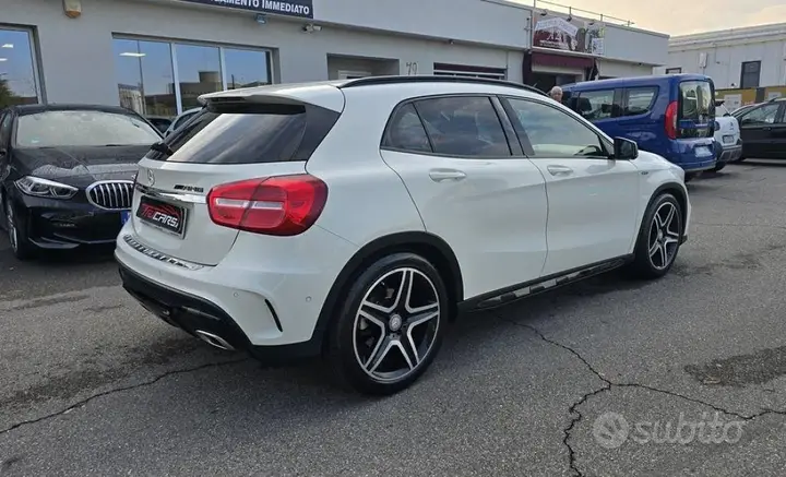 Mercedes-Benz Gla 2014 photo 2