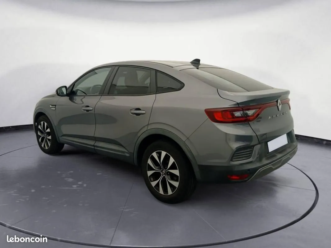 Renault Arkana 2023 photo 3