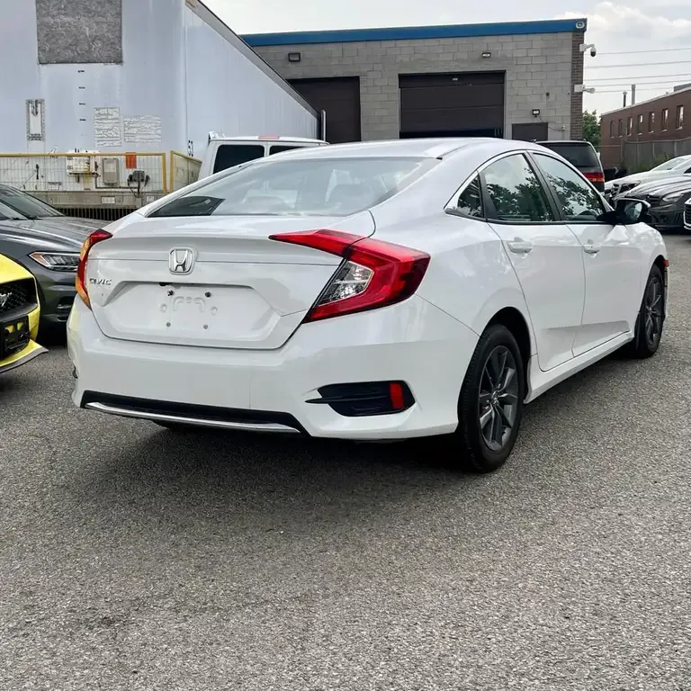 Honda Civic 2019 photo 3