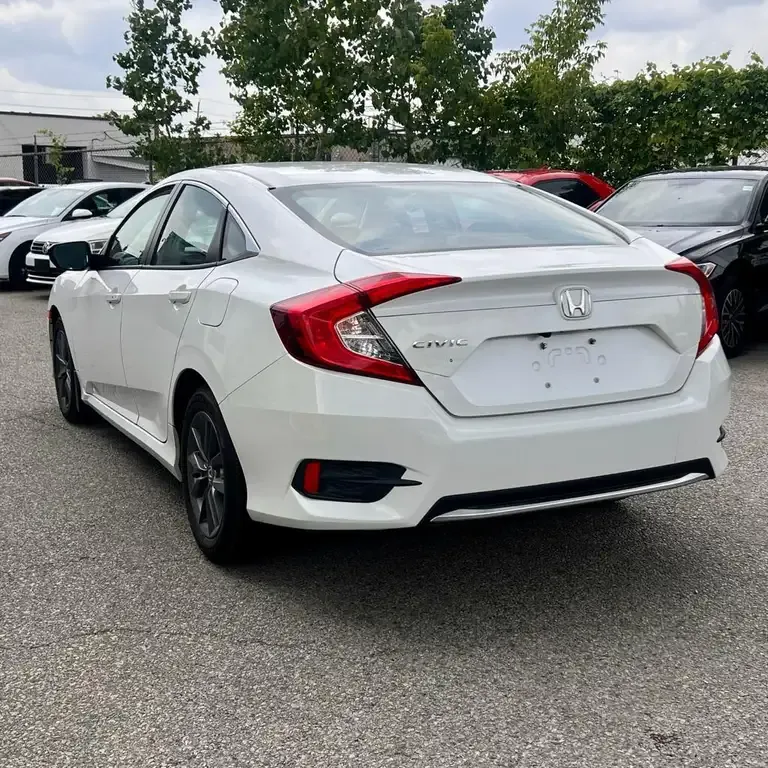 Honda Civic 2019 photo 4