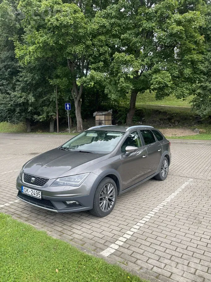 Seat Leon 2014 photo 2