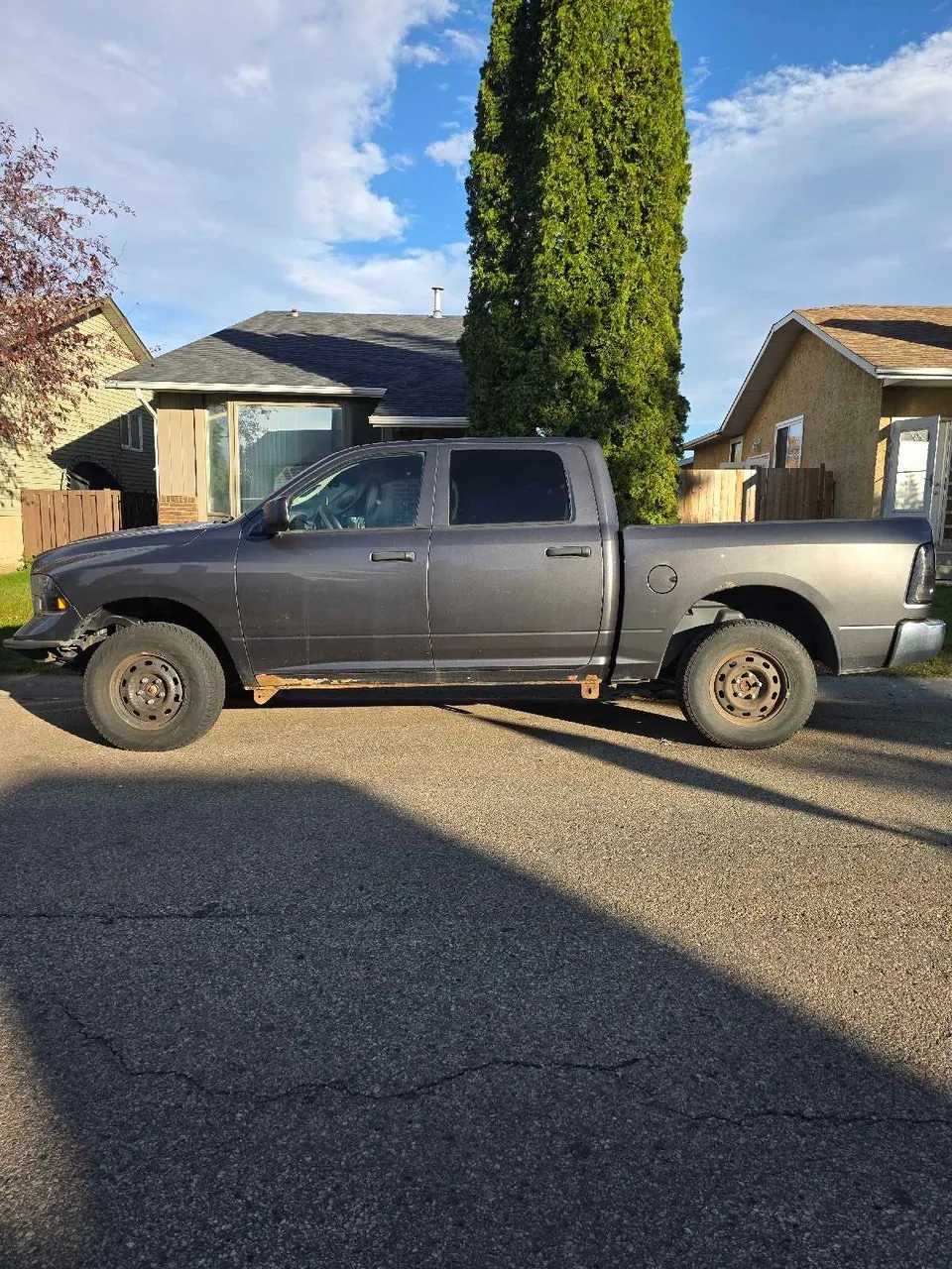 Ram 1500 2015 photo 2
