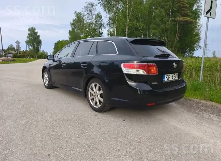 Toyota Avensis 2009 photo 5