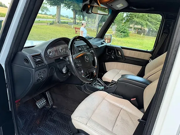 Mercedes-Benz G55 2010 photo 3