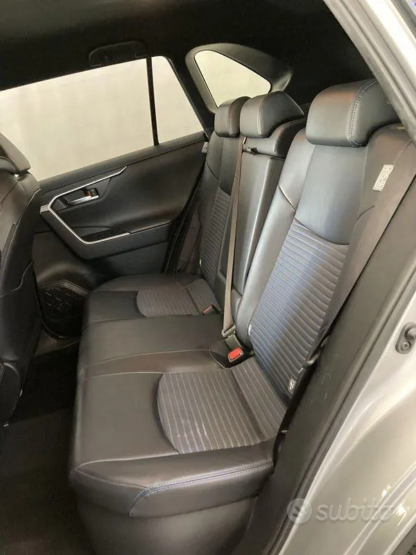 Toyota Rav4 2019 photo 4