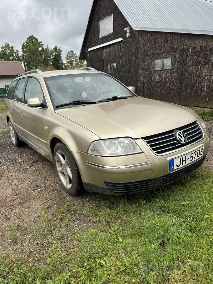 Volkswagen Passat 2001 photo 2