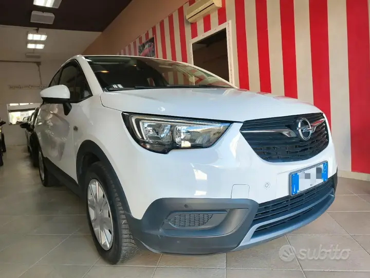 Opel Crossland X 2019 photo 3