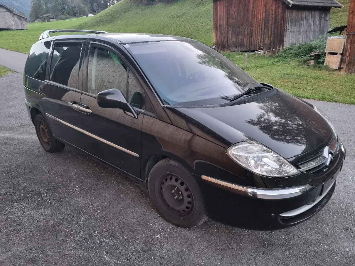 Citroen C8 2011 photo 2