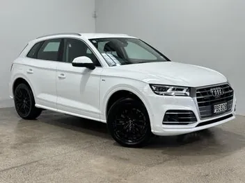 Audi Q5 2017 photo 2