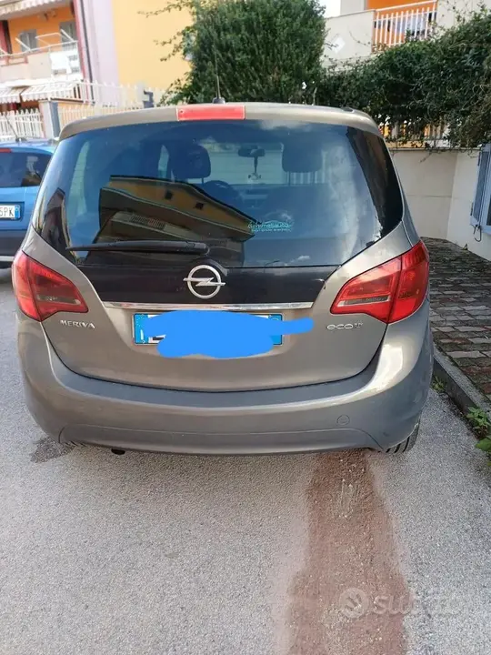 Opel Meriva 2013 photo 2
