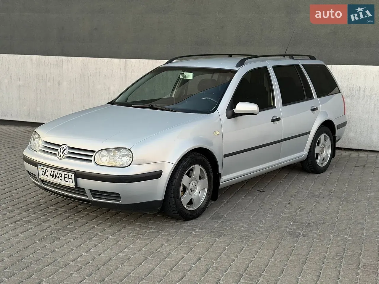 Volkswagen Golf 1999 photo 2