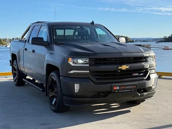 Chevrolet Silverado 1500 2018 photo 2