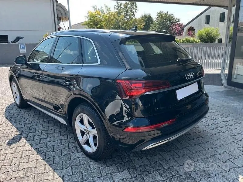 Audi Q5 2023 photo 3