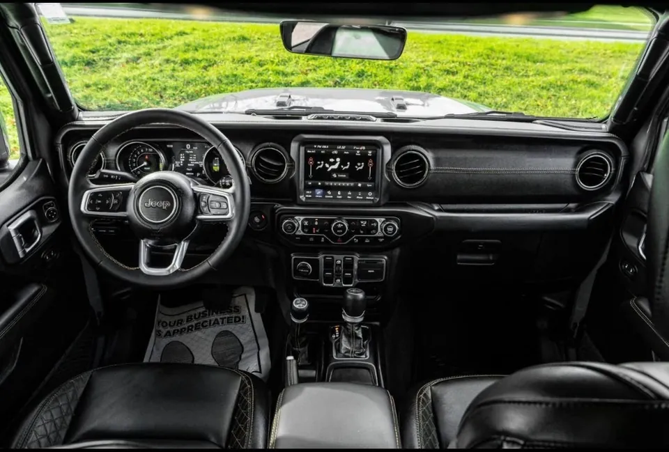 Jeep Wrangler 2023 photo 5