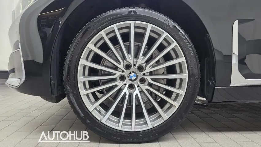 BMW 7 Series 2021 photo 5