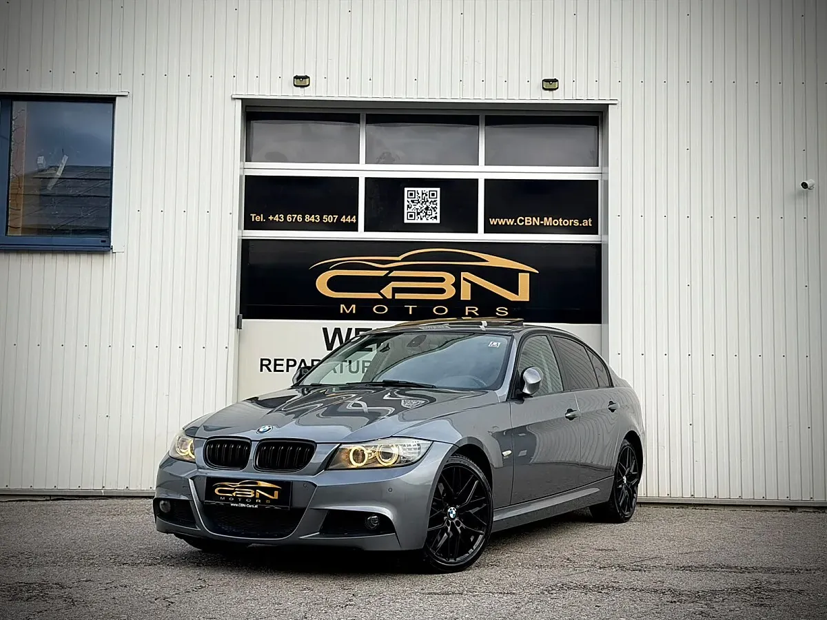 BMW 3 Series 2010 photo 2