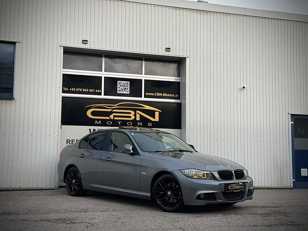 BMW 3 Series 2010 photo 3