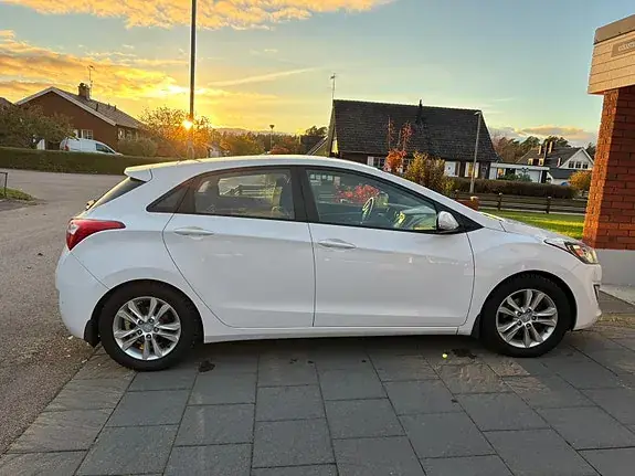 Hyundai I30 2013 photo 3