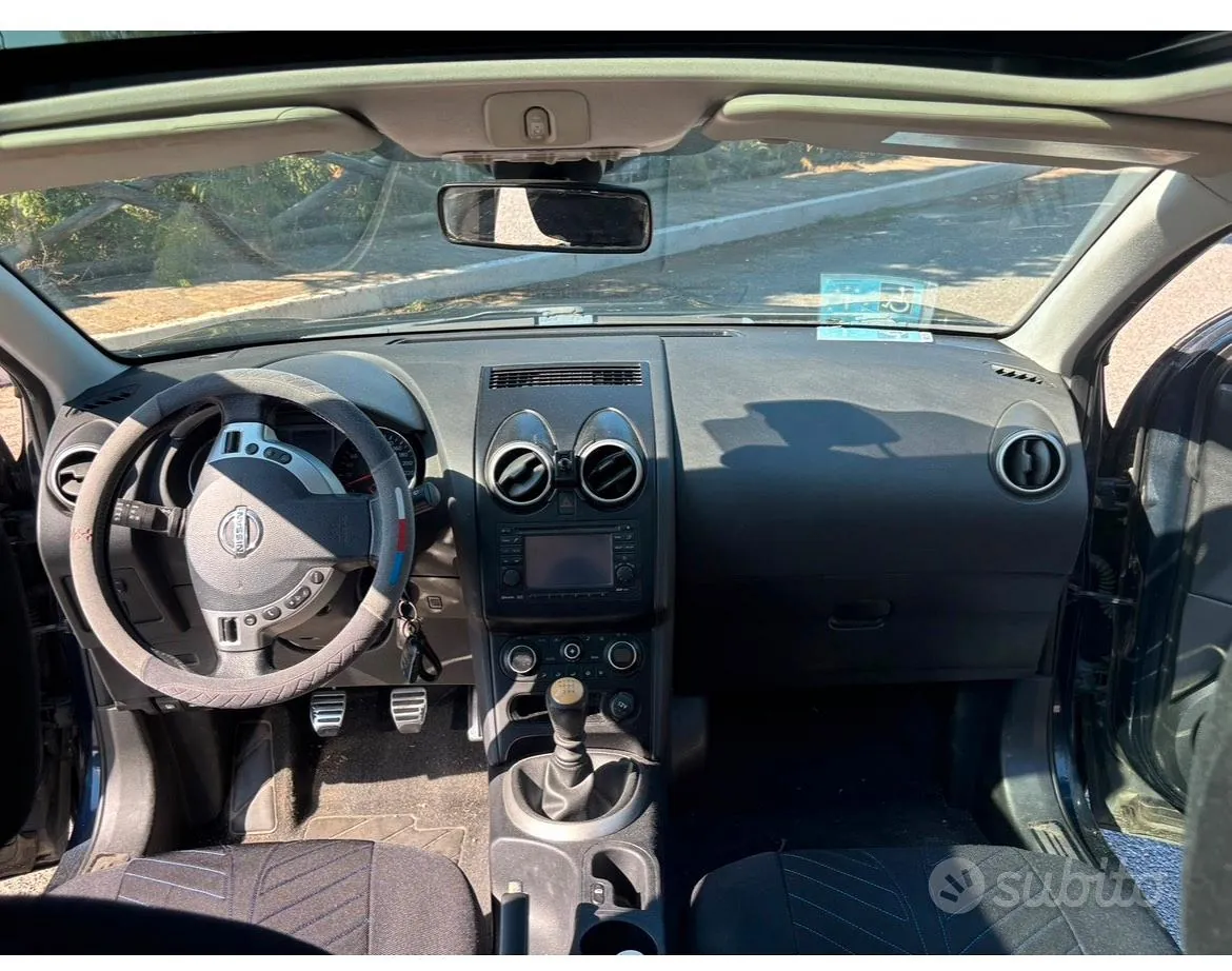 Nissan Qashqai 2011 photo 3