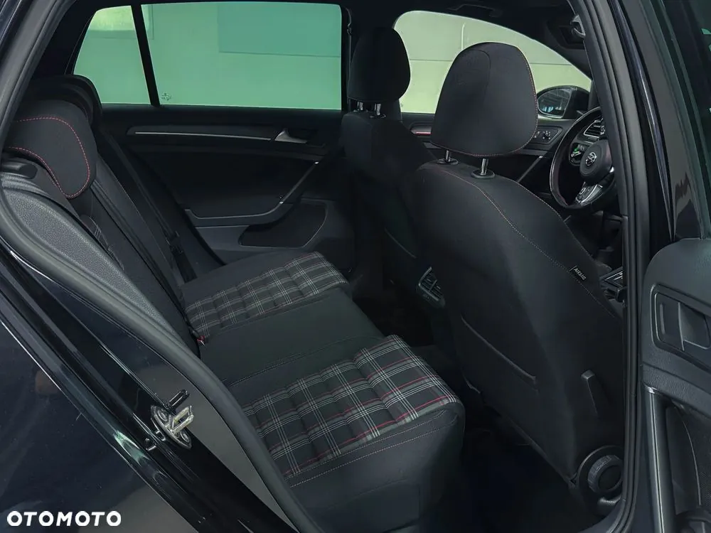 Volkswagen Golf 2019 photo 5