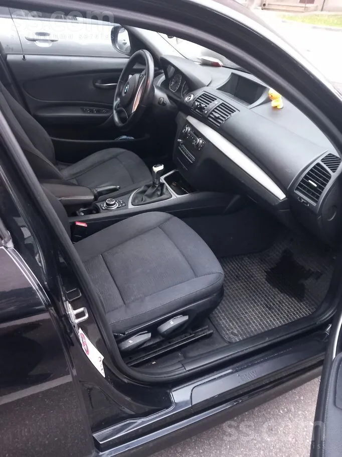 BMW 116 2010 photo 5