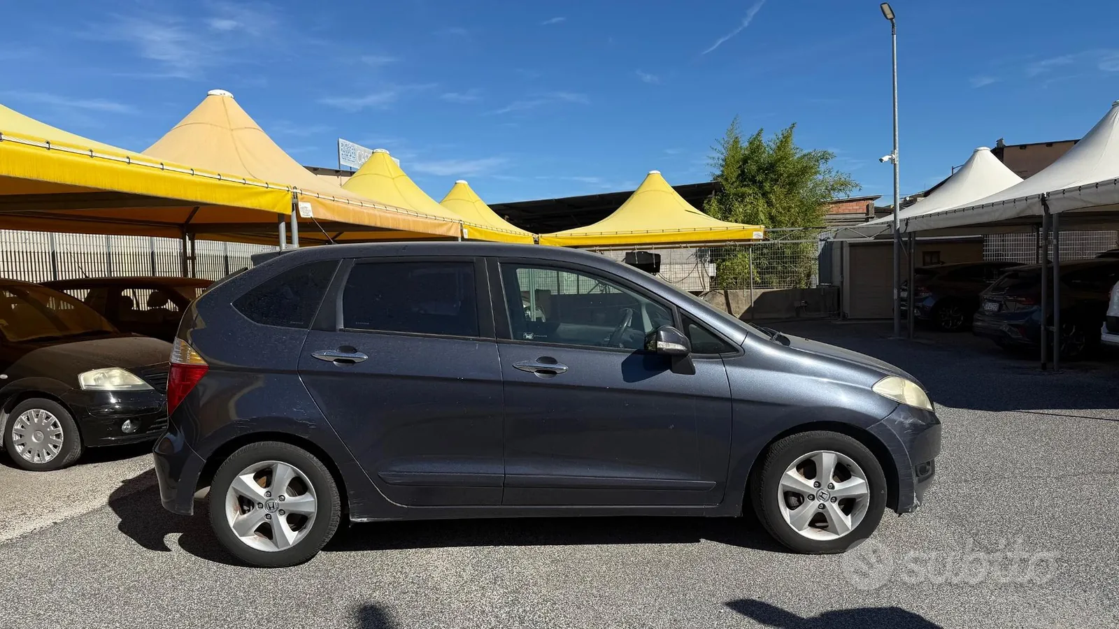 Honda Fr-V 2006 photo 2