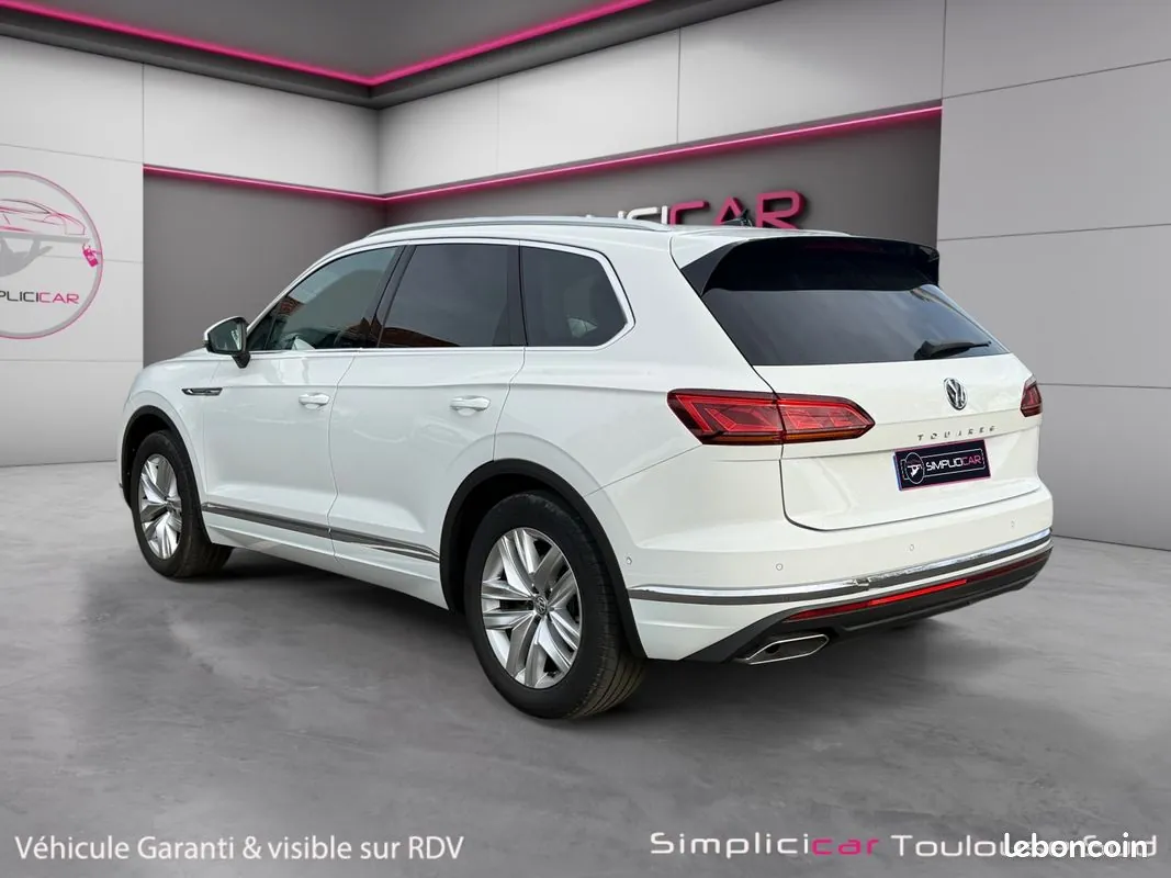 Volkswagen Touareg 2018 photo 3