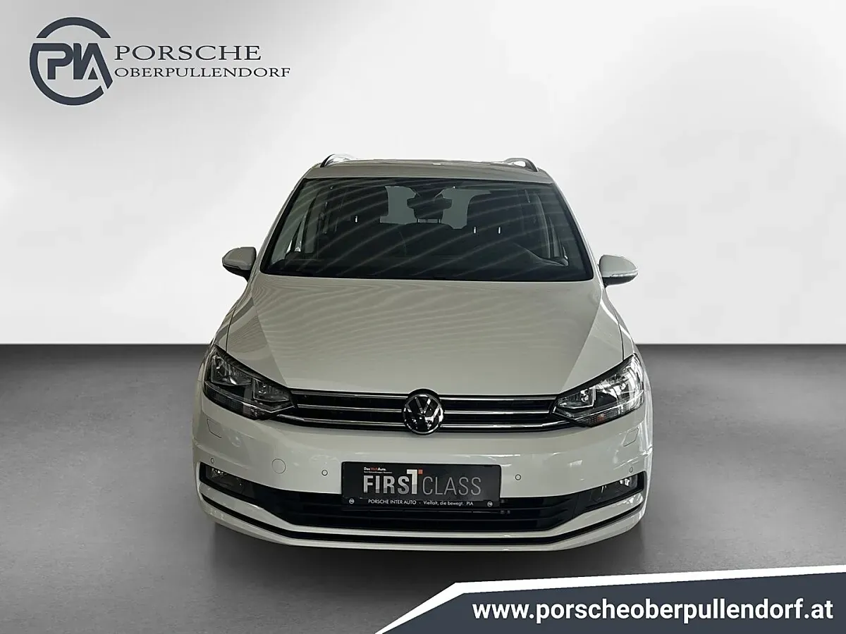 Volkswagen Touran 2025 photo 2