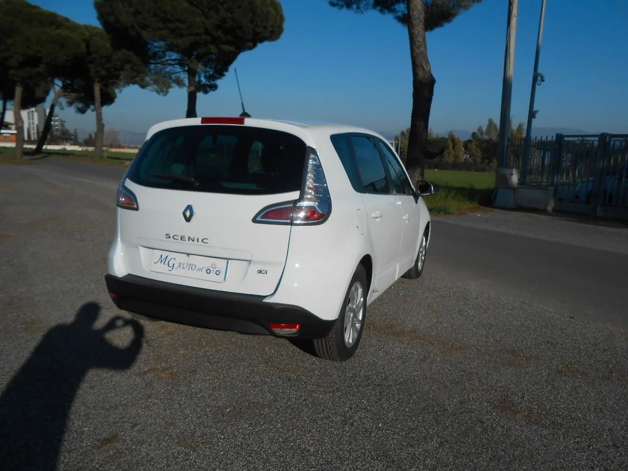 Renault Scenic 2013 photo 3