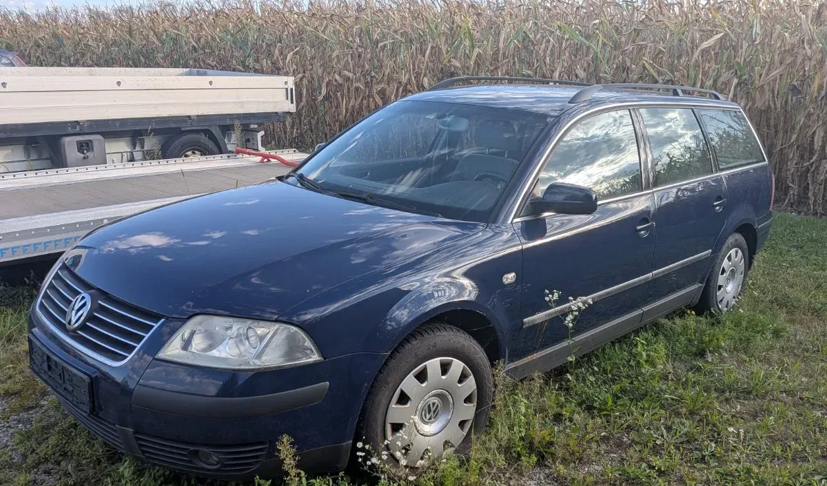 Volkswagen Passat 2003 photo 3