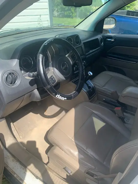Jeep Compass 2011 photo 5