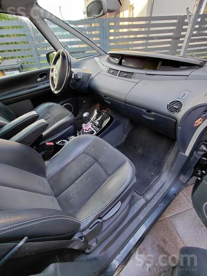Renault Grand Espace 2012 photo 5