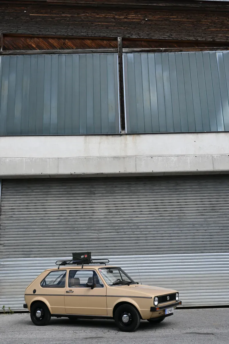 Volkswagen Golf 1983 photo 2