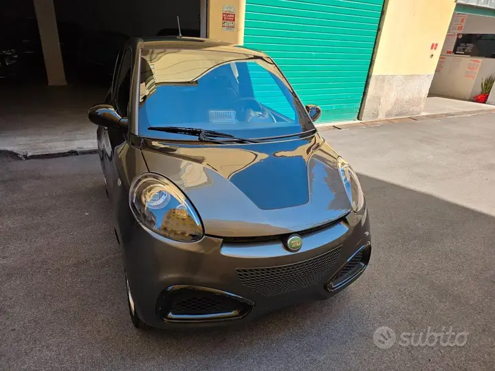 Tesla Model 3 2015 photo 2
