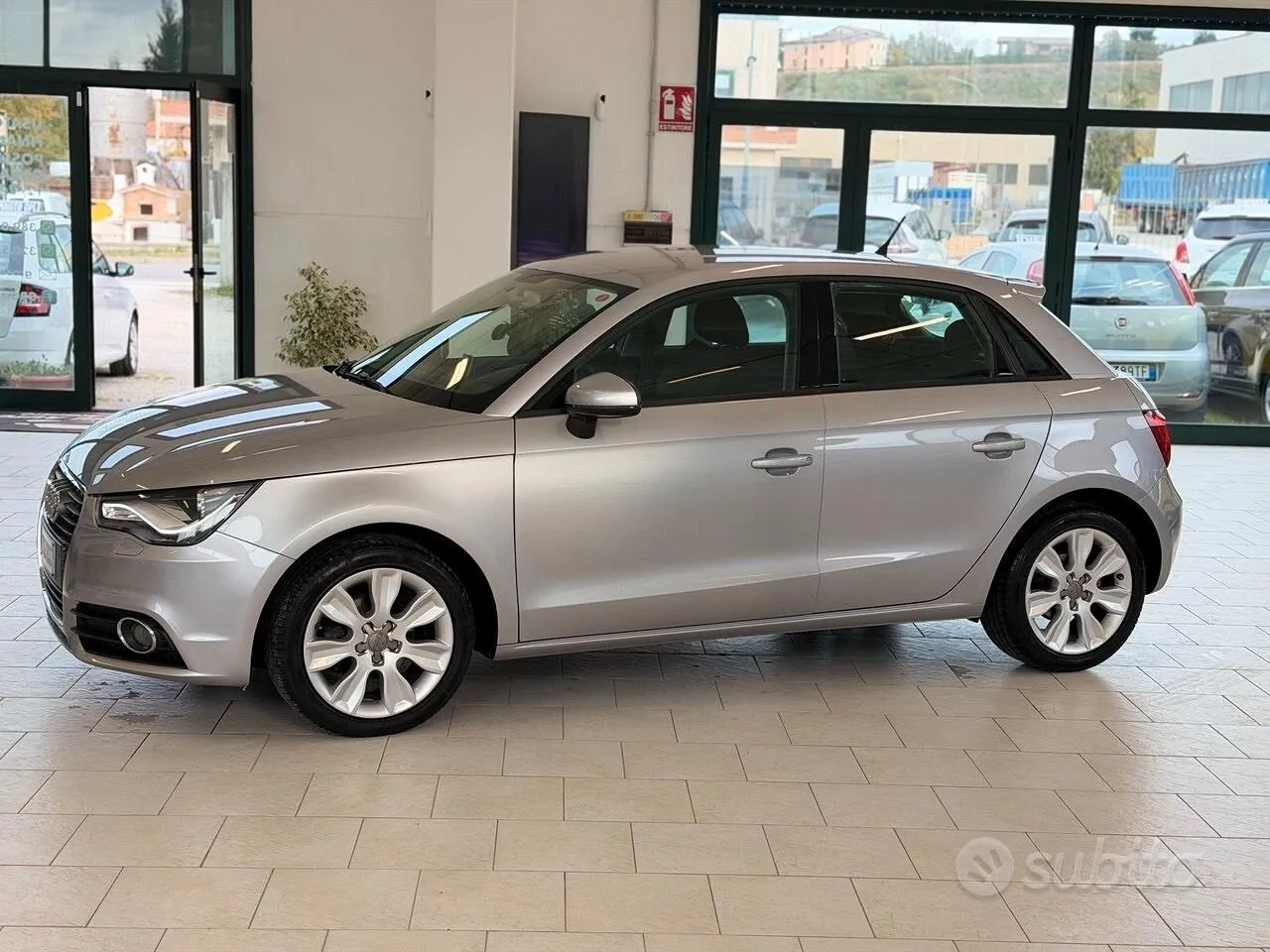 Audi A1 2015 photo 2