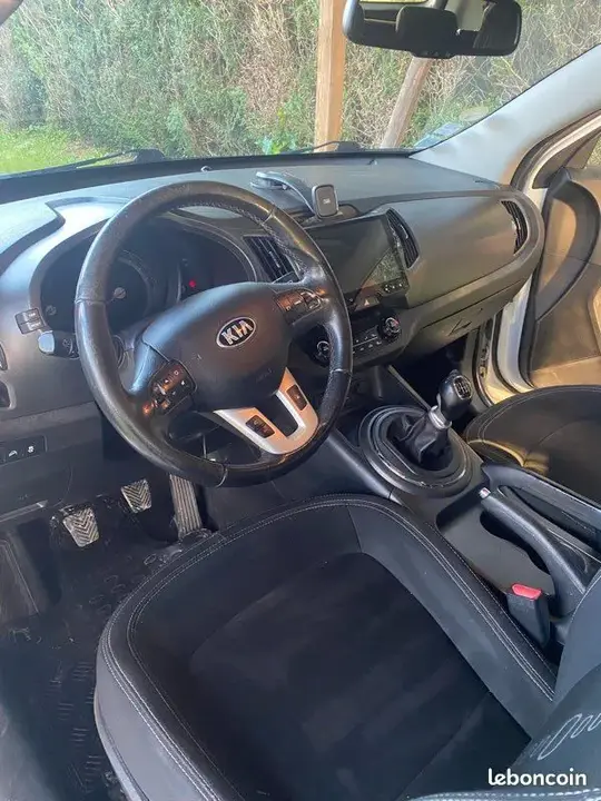 Kia Sportage 2013 photo 3