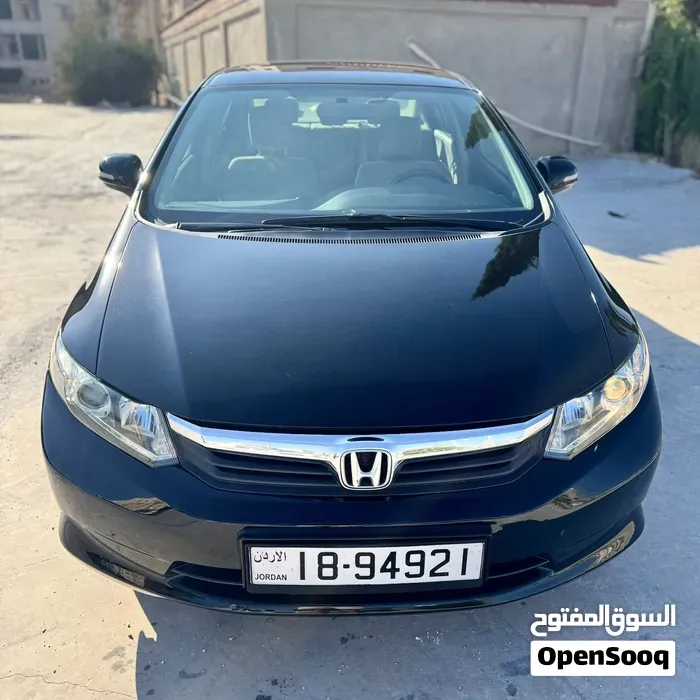 Honda Civic 2012 photo 2